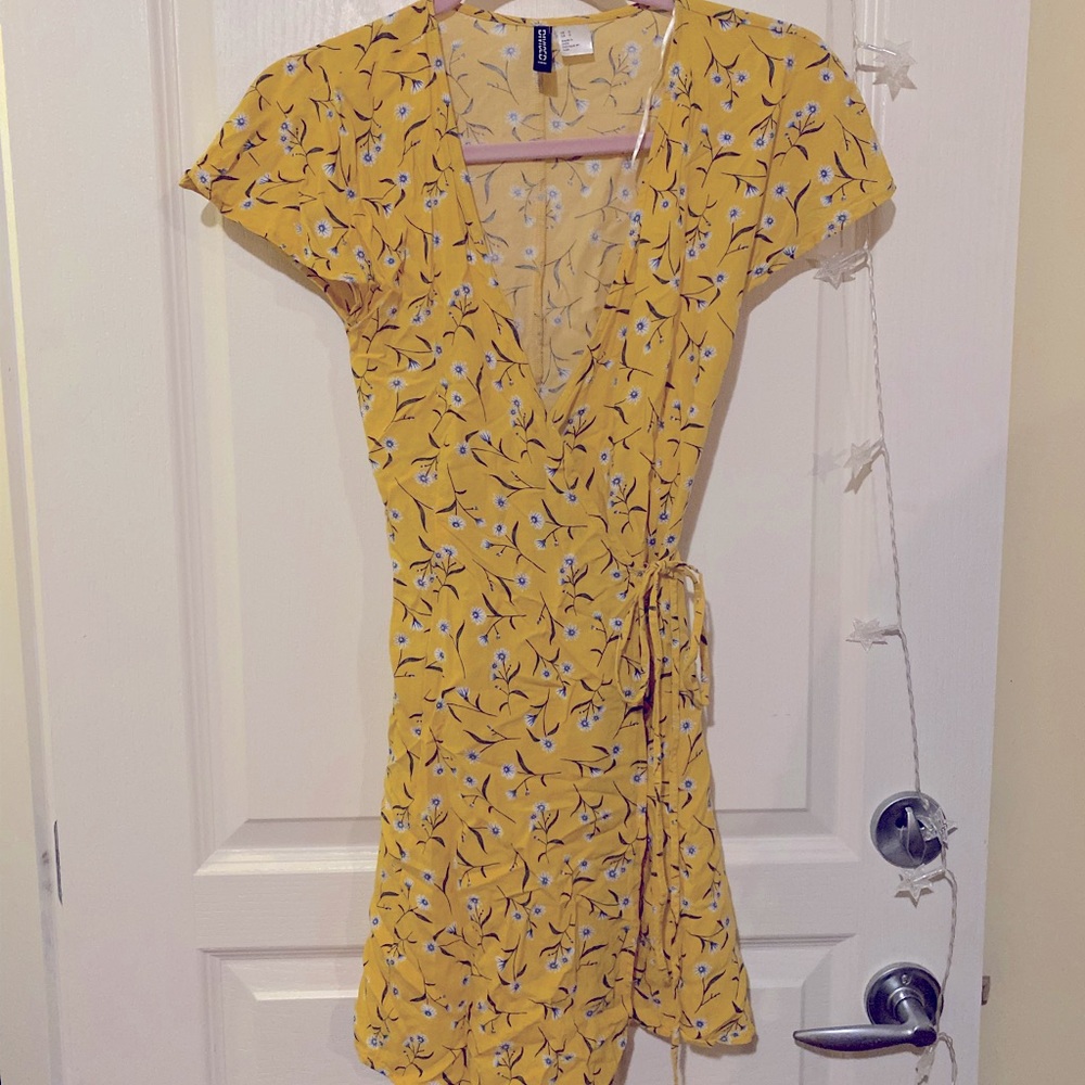 H&M sundress size 0